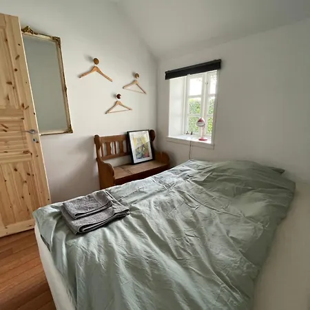 På Elmensbjerg Asperup